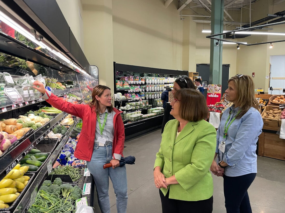 Kuster discusses local food networks with Hanover CoOp food stores